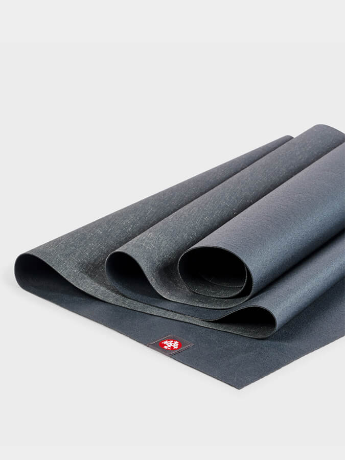 Manduka eKO SuperLite Travel 71" Standard Yoga Mat - Charcoal