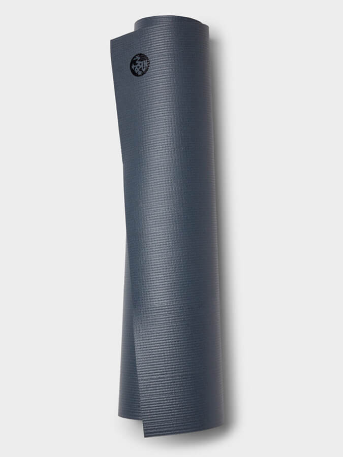 Manduka PRO Standard 71" Yoga Mat 6mm - Black Thunder