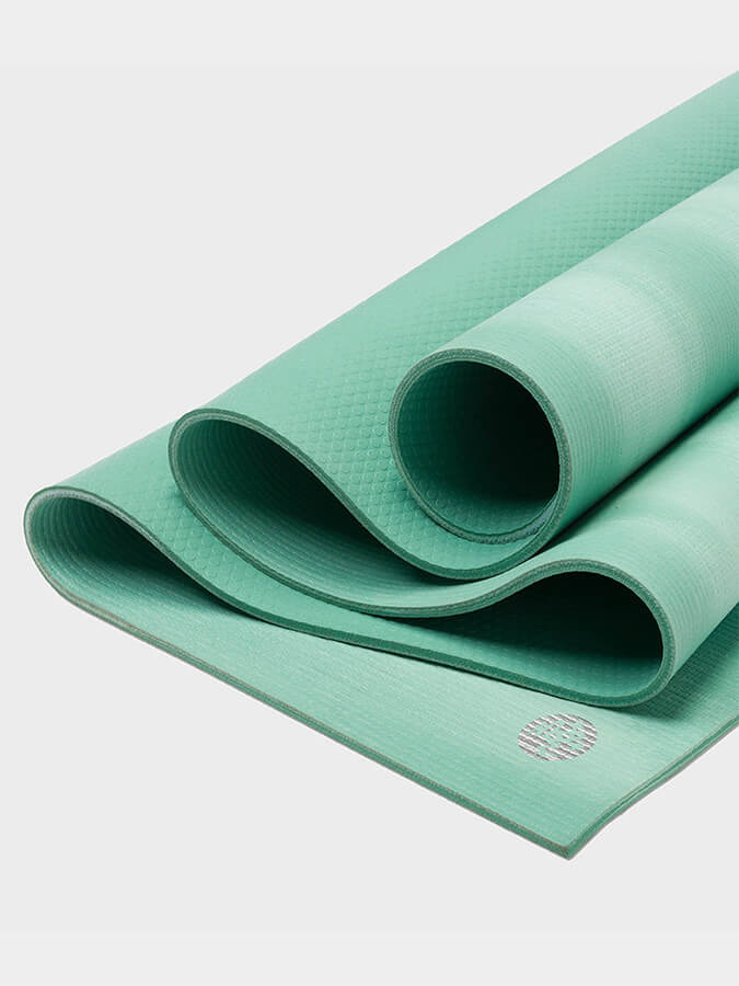 Manduka PRO Standard 71" Yoga Mat 6mm - Wasabi (Limited Edition)