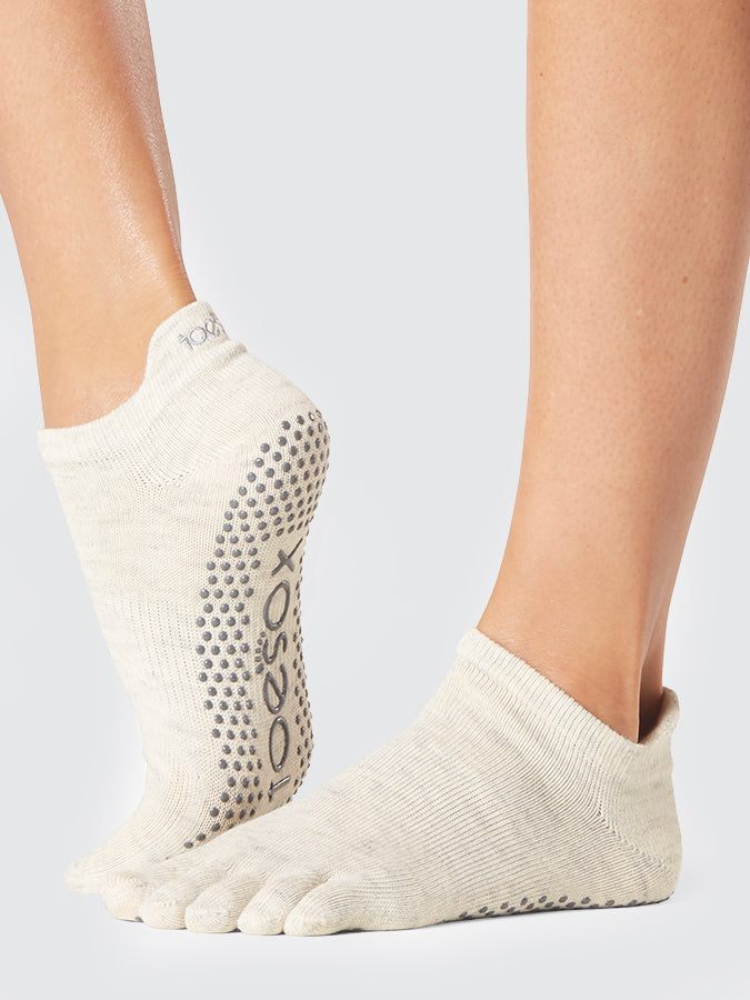 ToeSox Low Rise Full Toe Women's Yoga Grip Socks –Yoga Studio Store